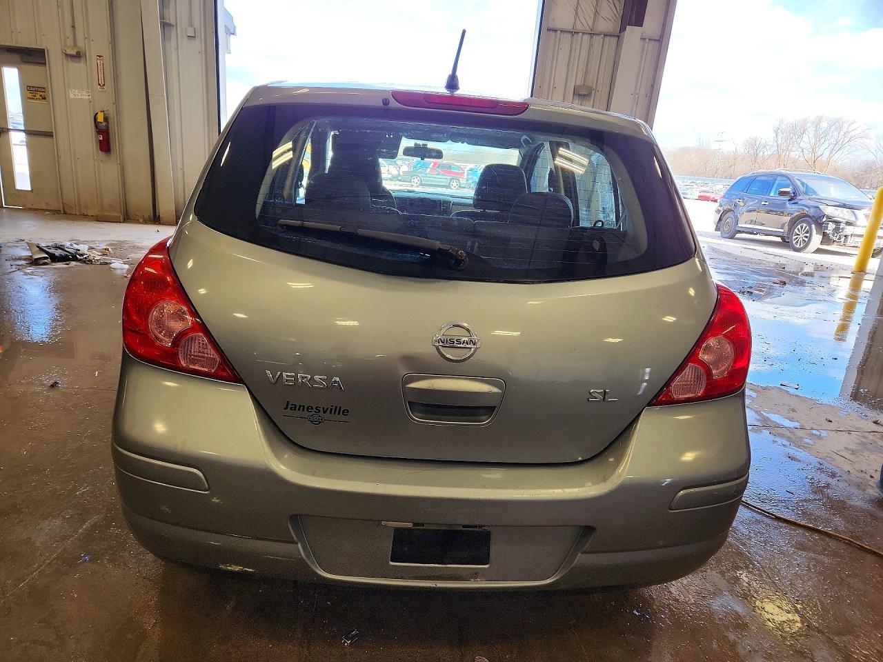2008 Nissan Versa 1.8 S - Image 6