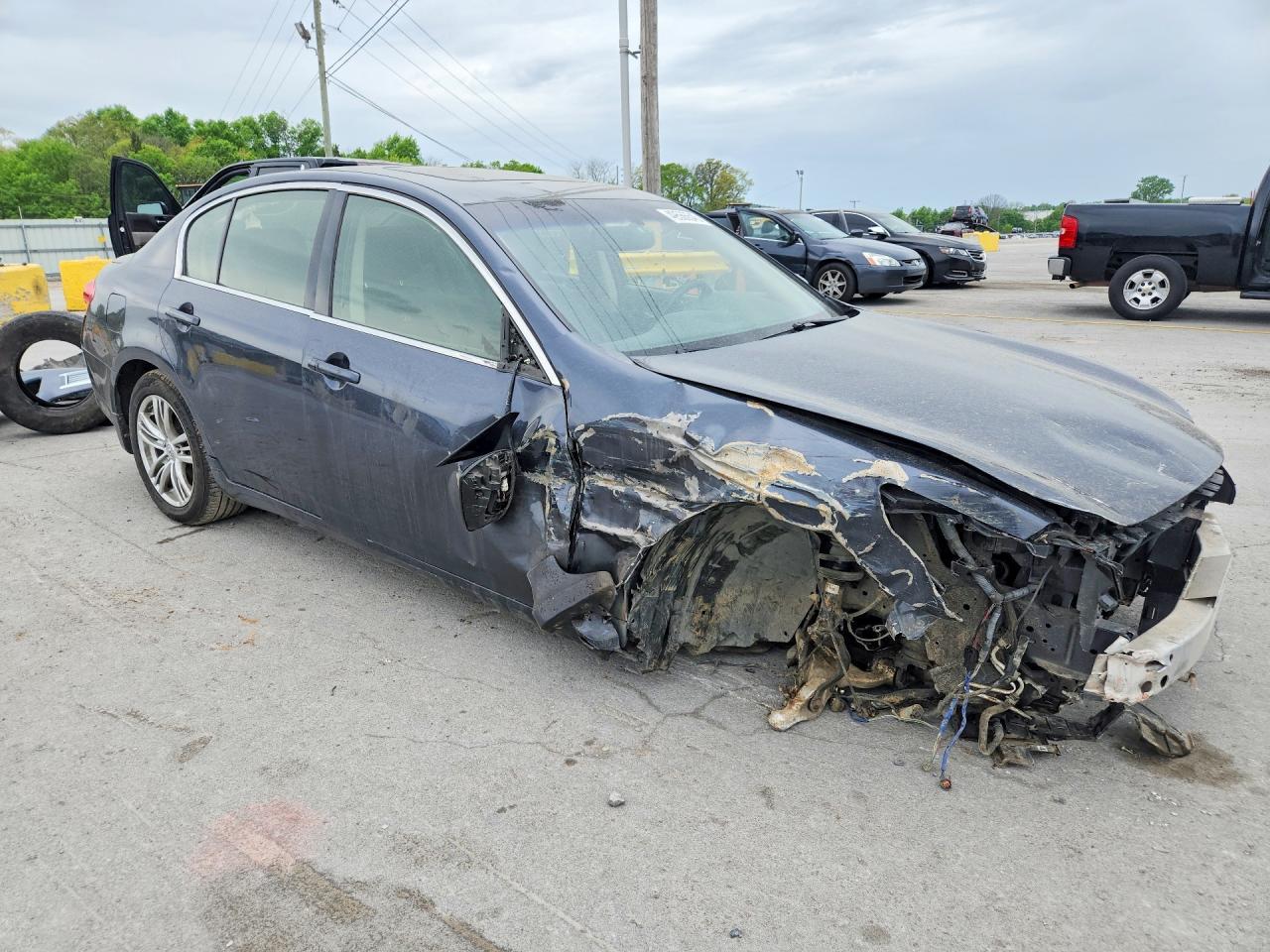 2013 Infiniti G37 Sedan X - Фото 4