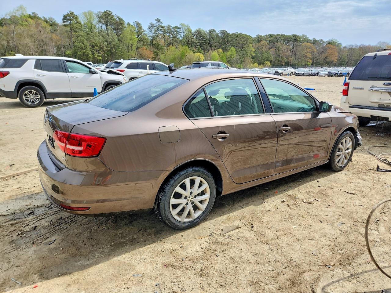 2015 Volkswagen Jetta Se - Image 3