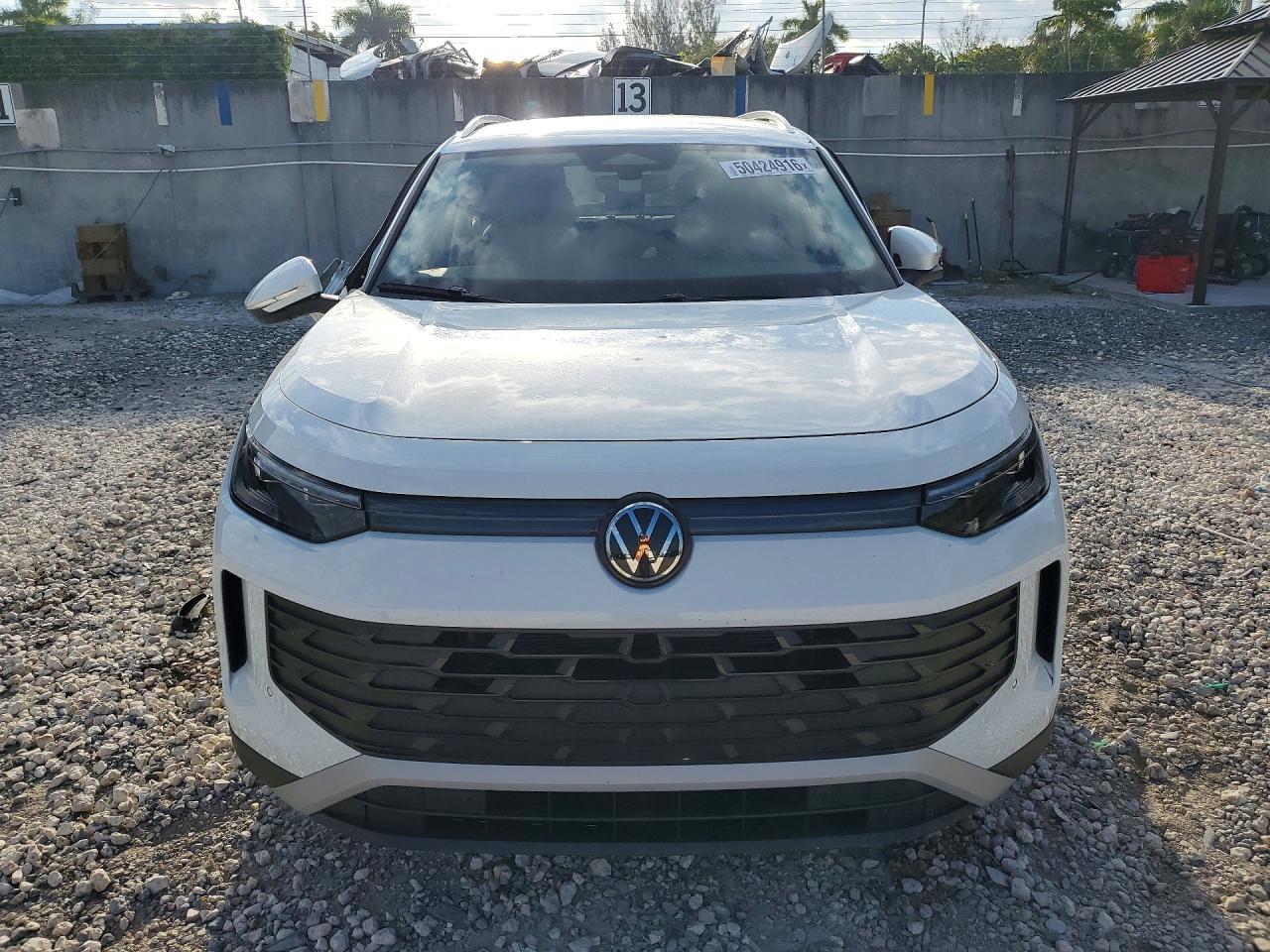 2025 Volkswagen Tiguan S - Фото 5