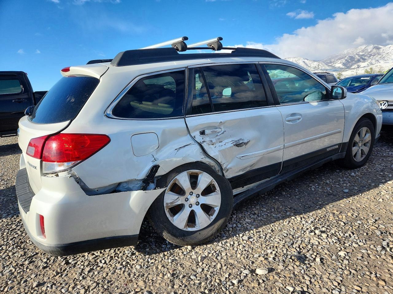 2012 Subaru Outback 2.5I Premium - Image 3