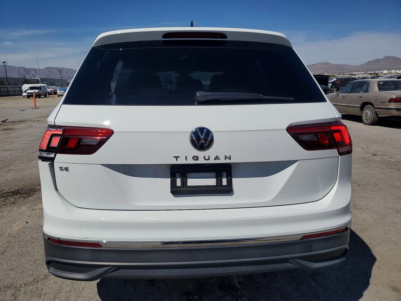2022 Volkswagen Tiguan Se - Image 6