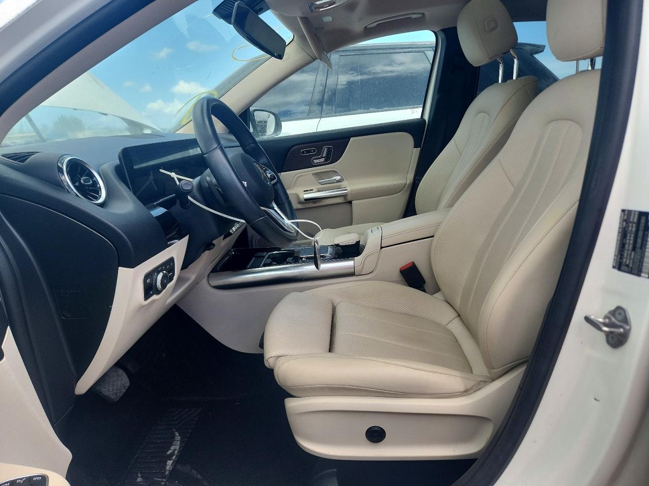 2021 Mercedes-Benz Gla 250 - Image 7