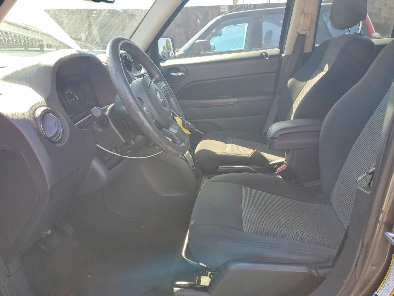 2016 Jeep Patriot Sport - Фото 7