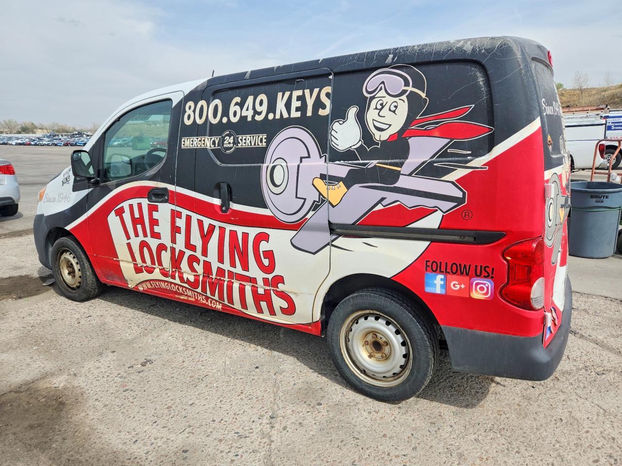 2016 Nissan Nv200 Utility / Service Van - Image 2