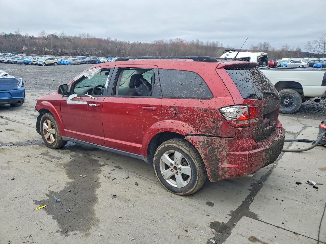2011 Dodge Journey Mainstreet - Image 2