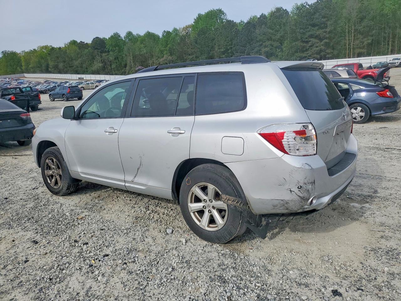2008 Toyota Highlander Base - Image 2