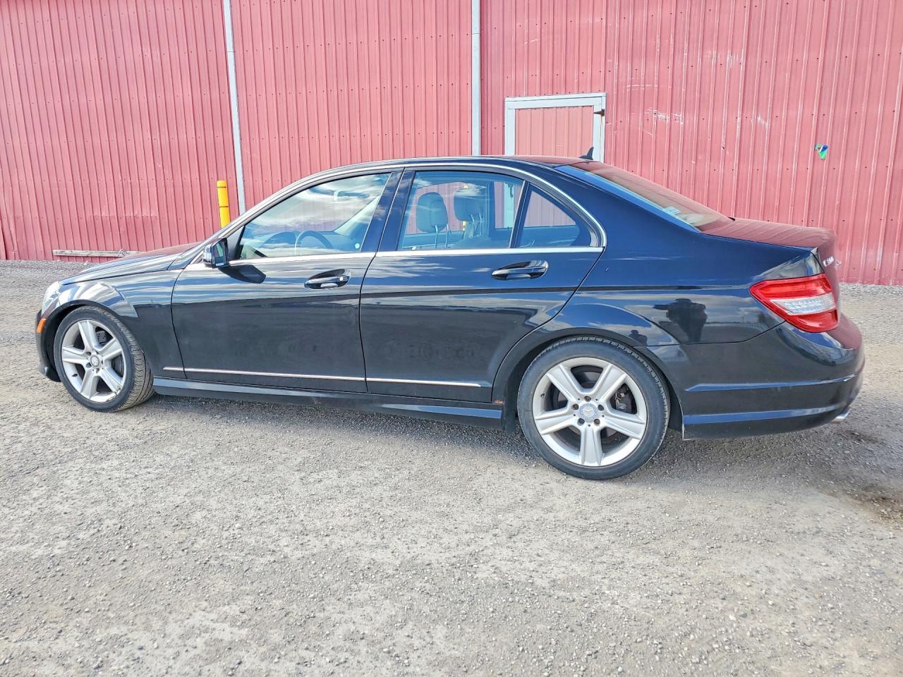 2010 Mercedes Benz C 300 4Matic - Image 2