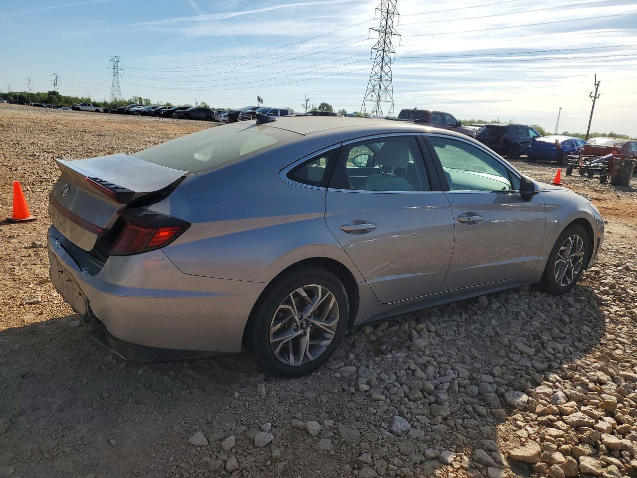 2023 Hyundai Sonata Sel - Image 3