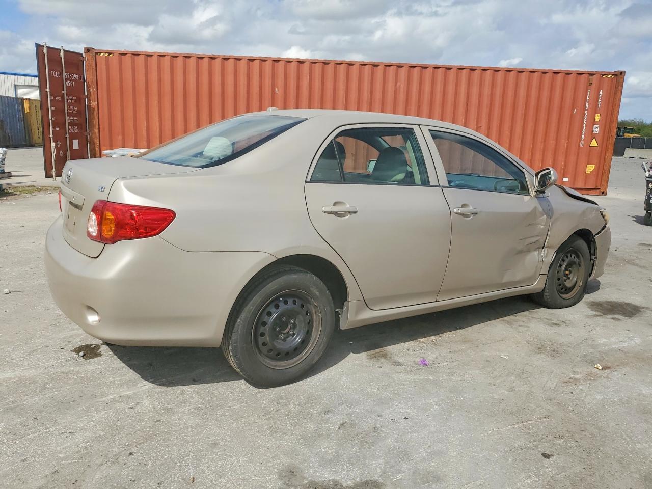 2009 Toyota Corolla Le - Фото 3