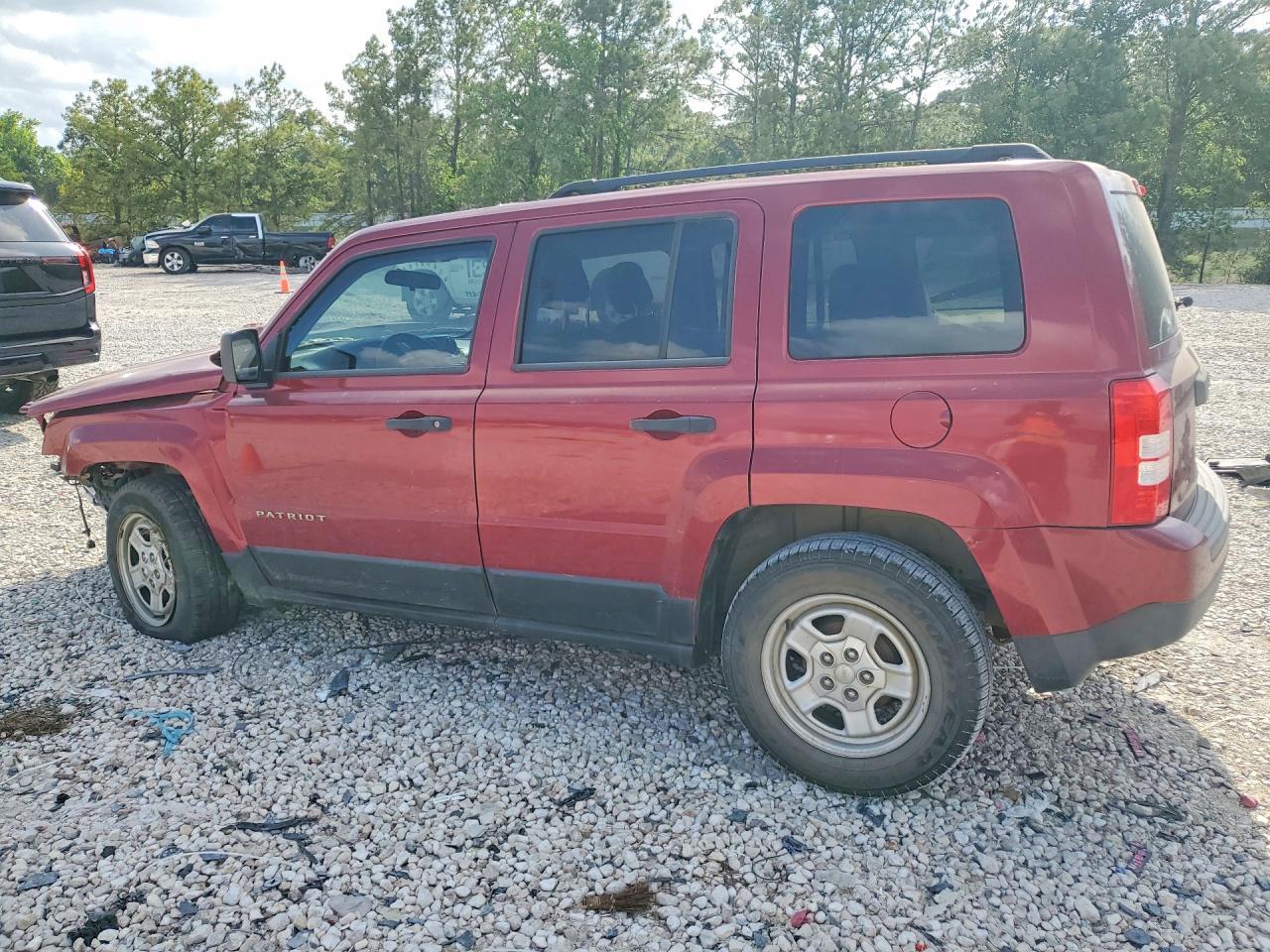 2013 Jeep Patriot Sport - Image 2