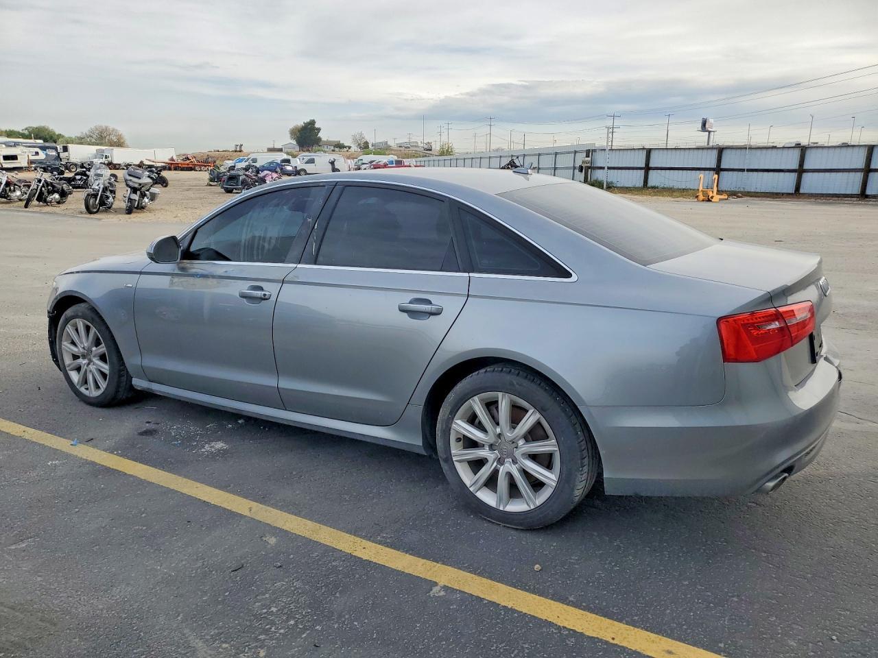 2015 Audi A6 Premium Plus - Фото 2