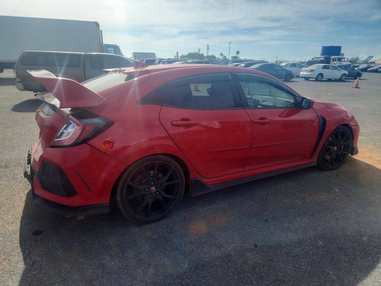 2018 Honda Civic Type-R Touring - Image 3