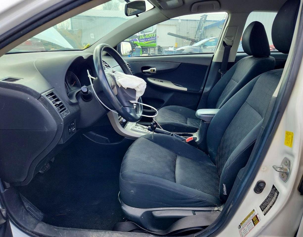 2010 Toyota Corolla S - Image 7