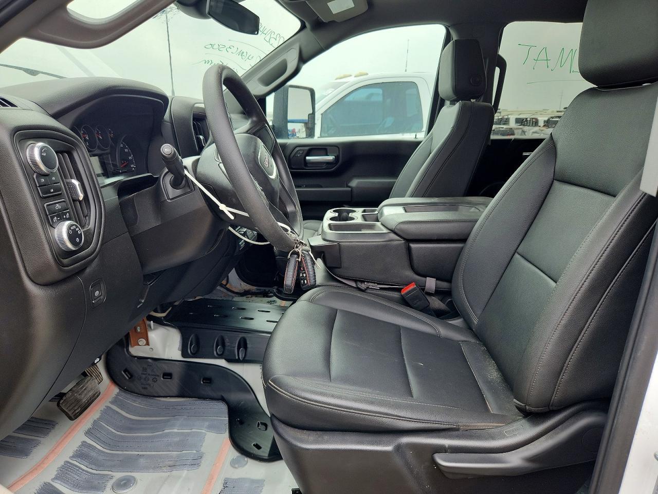 2024 GMC Sierra K3500 - Image 7