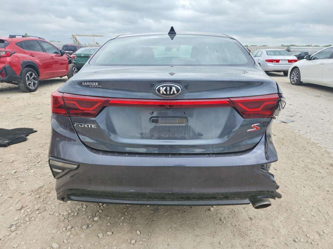 2019 Kia Forte S - Фото 6