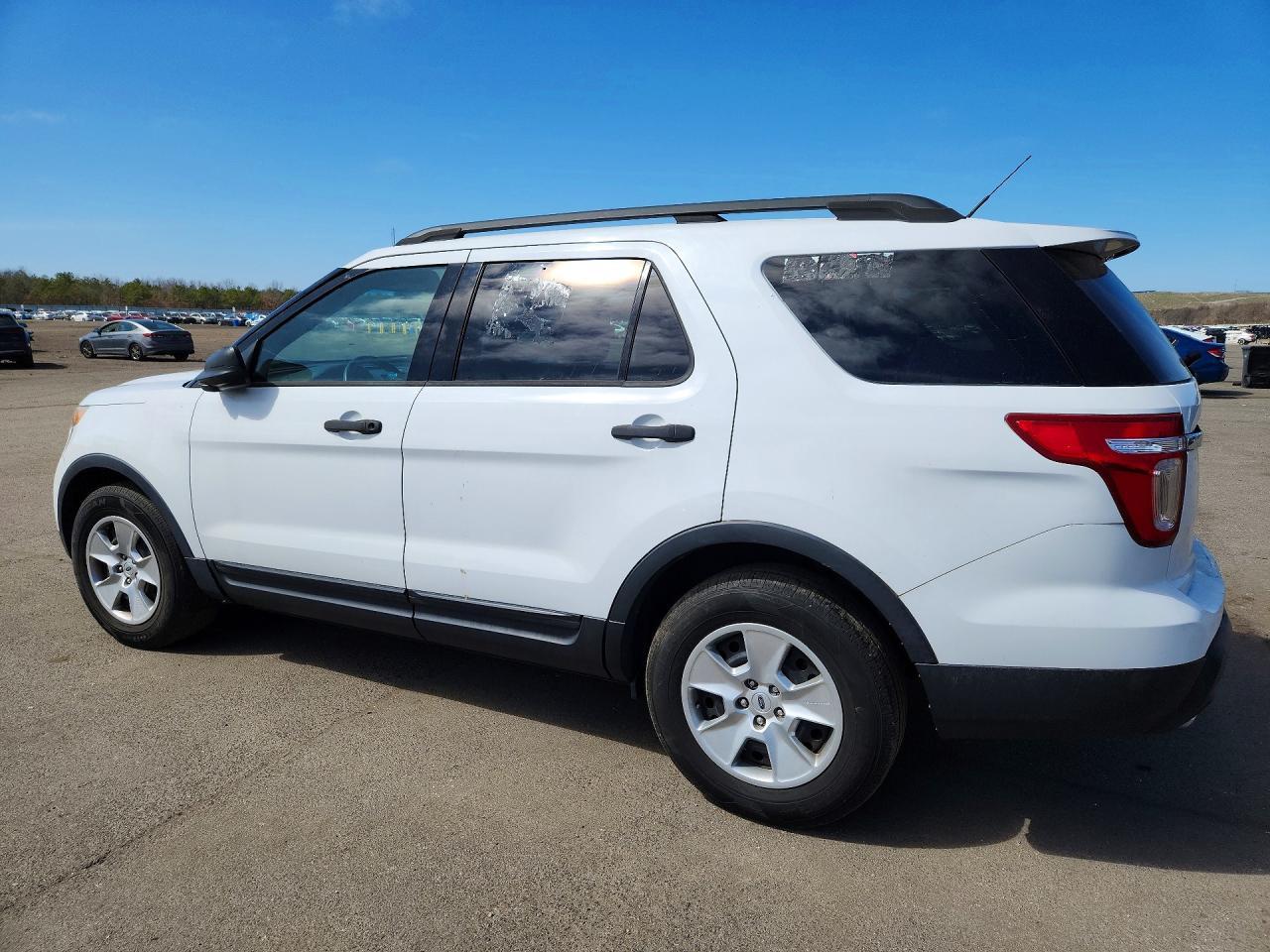2013 Ford Explorer - Фото 2