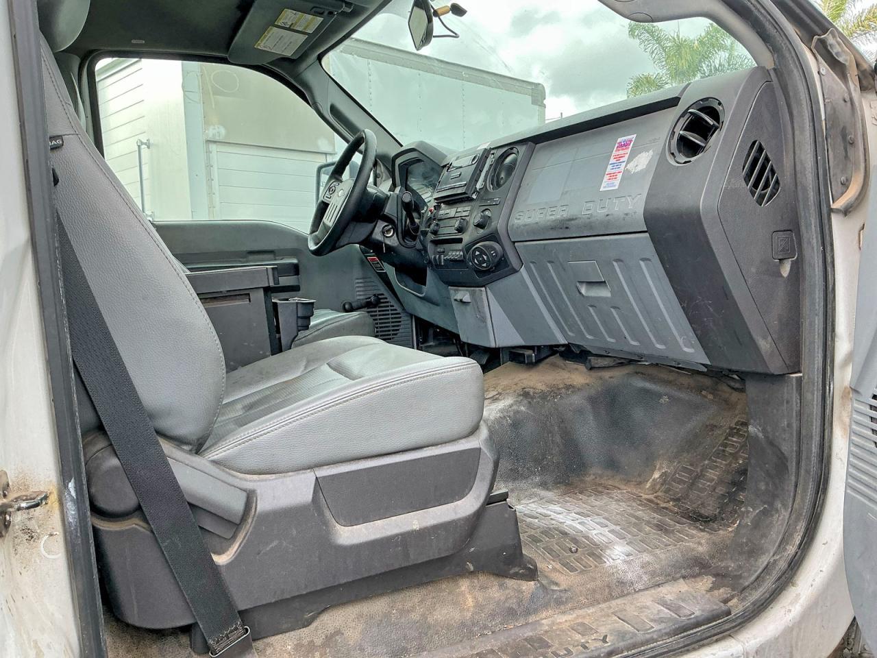 2012 Ford F-450 Super Duty Trucks - Image 5