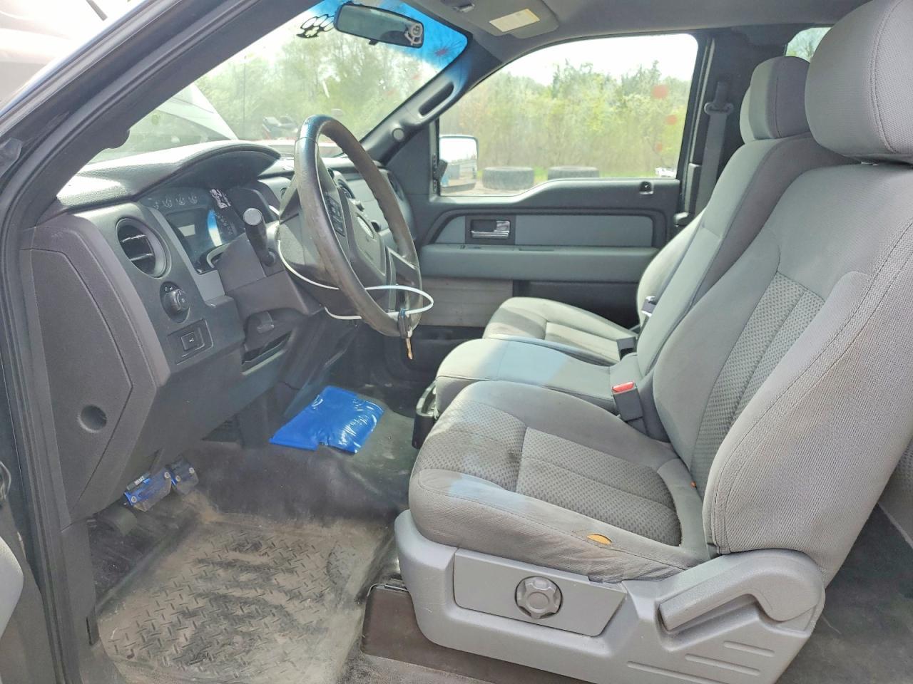 2012 Ford F150 Super Cab - Фото 7