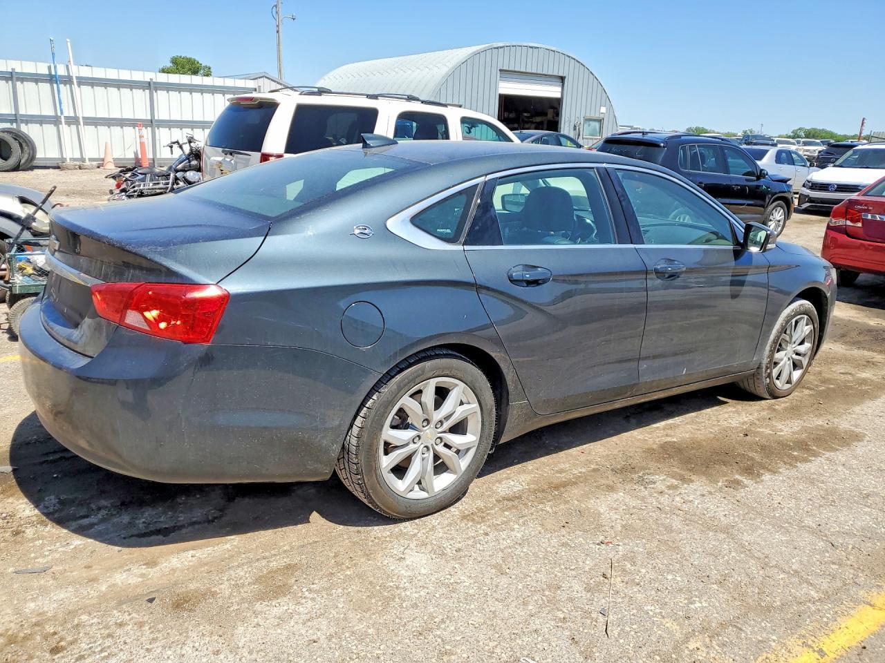 2018 Chevrolet Impala Lt - Фото 3