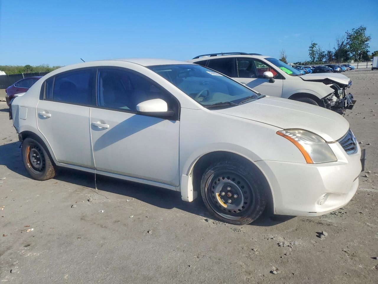 2012 Nissan Sentra 2.0 - Image 4