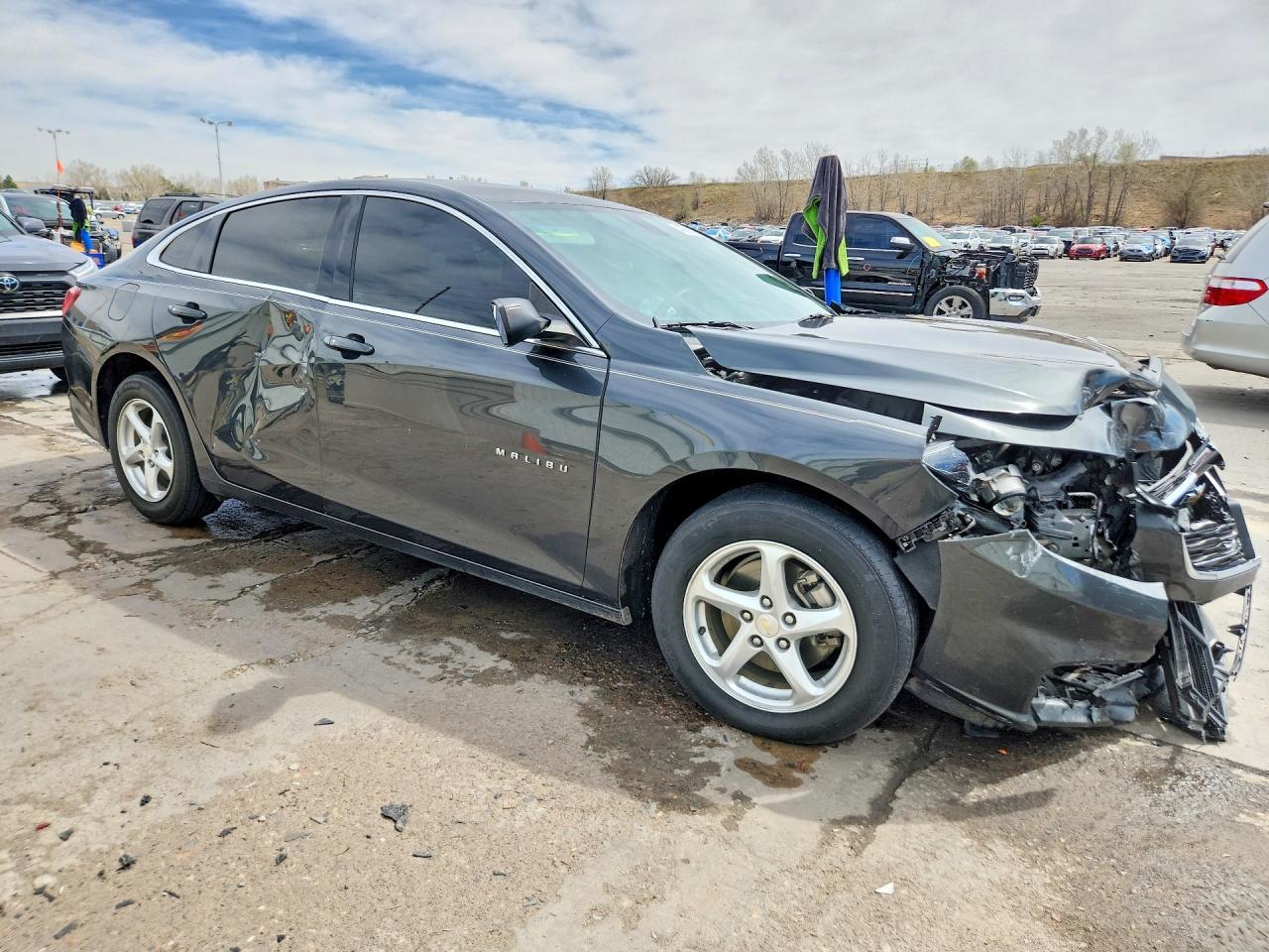 2017 Chevrolet Malibu Ls - Image 4