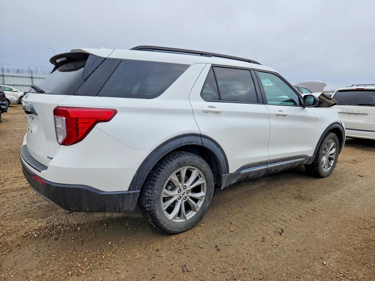 2020 Ford Explorer Xlt - Image 3