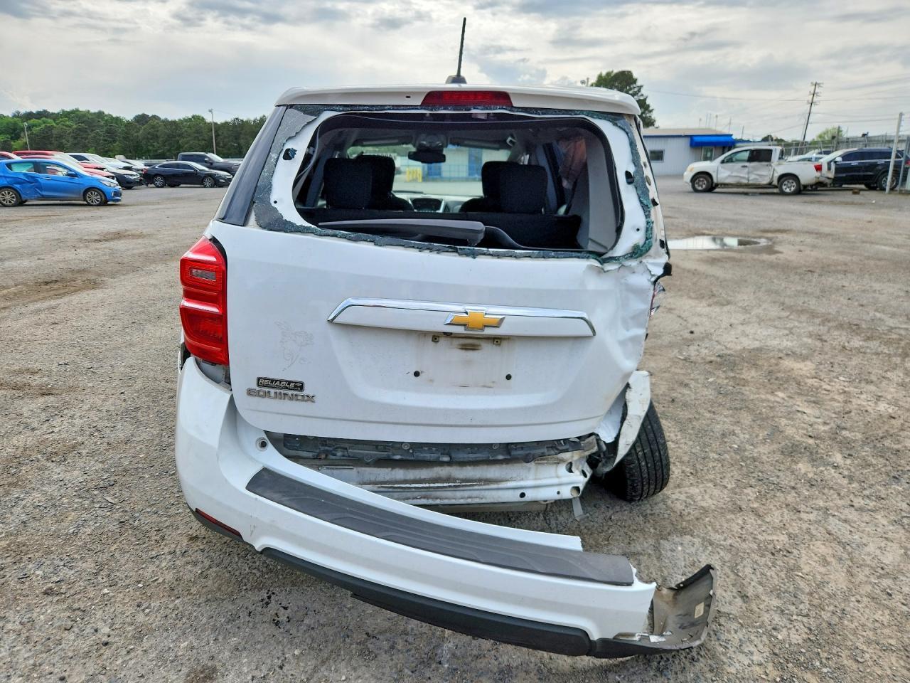 2017 Chevrolet Equinox Ls - Фото 6