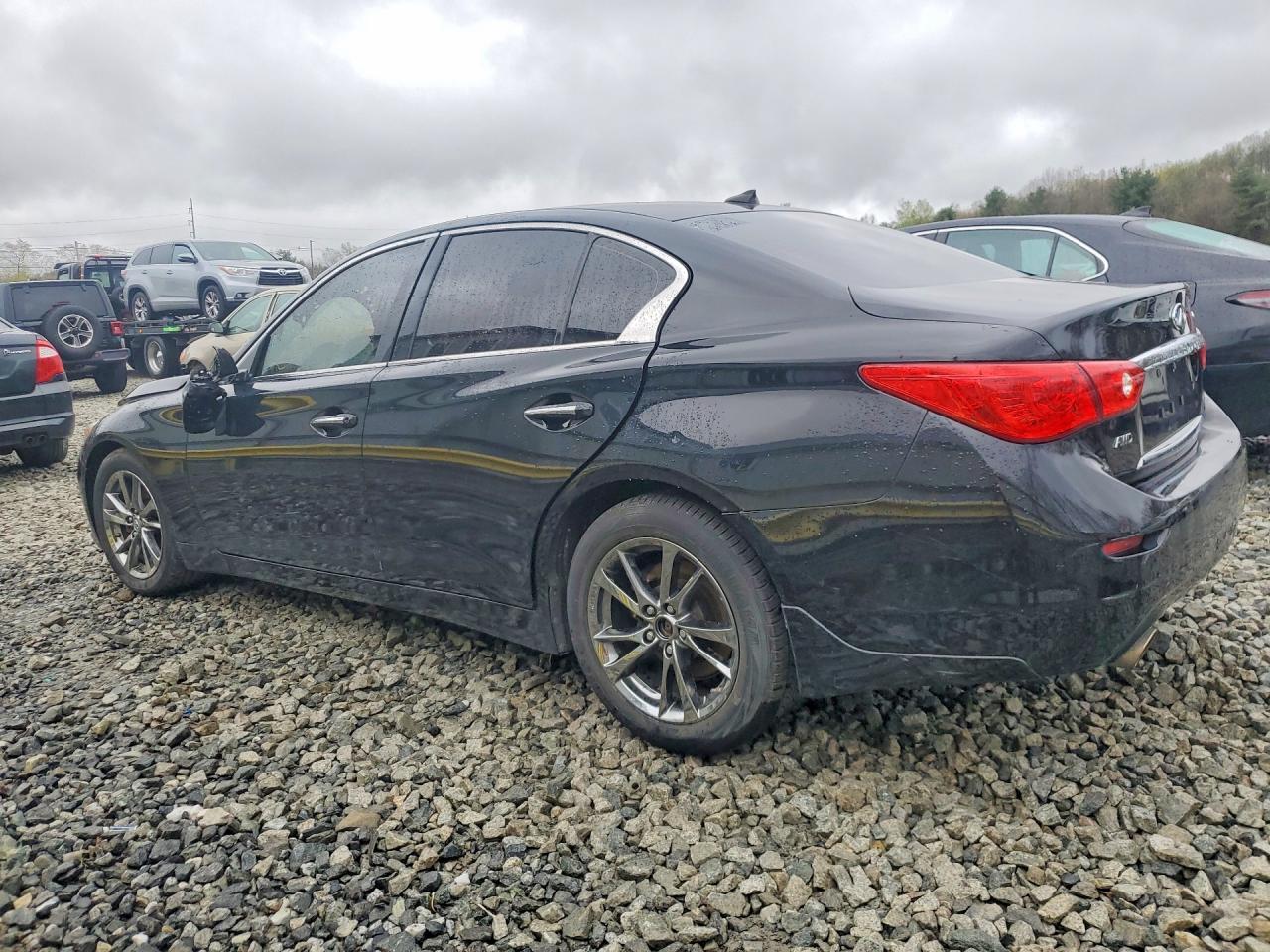 2017 Infiniti Q50 3.0T Signature Edition - Фото 2