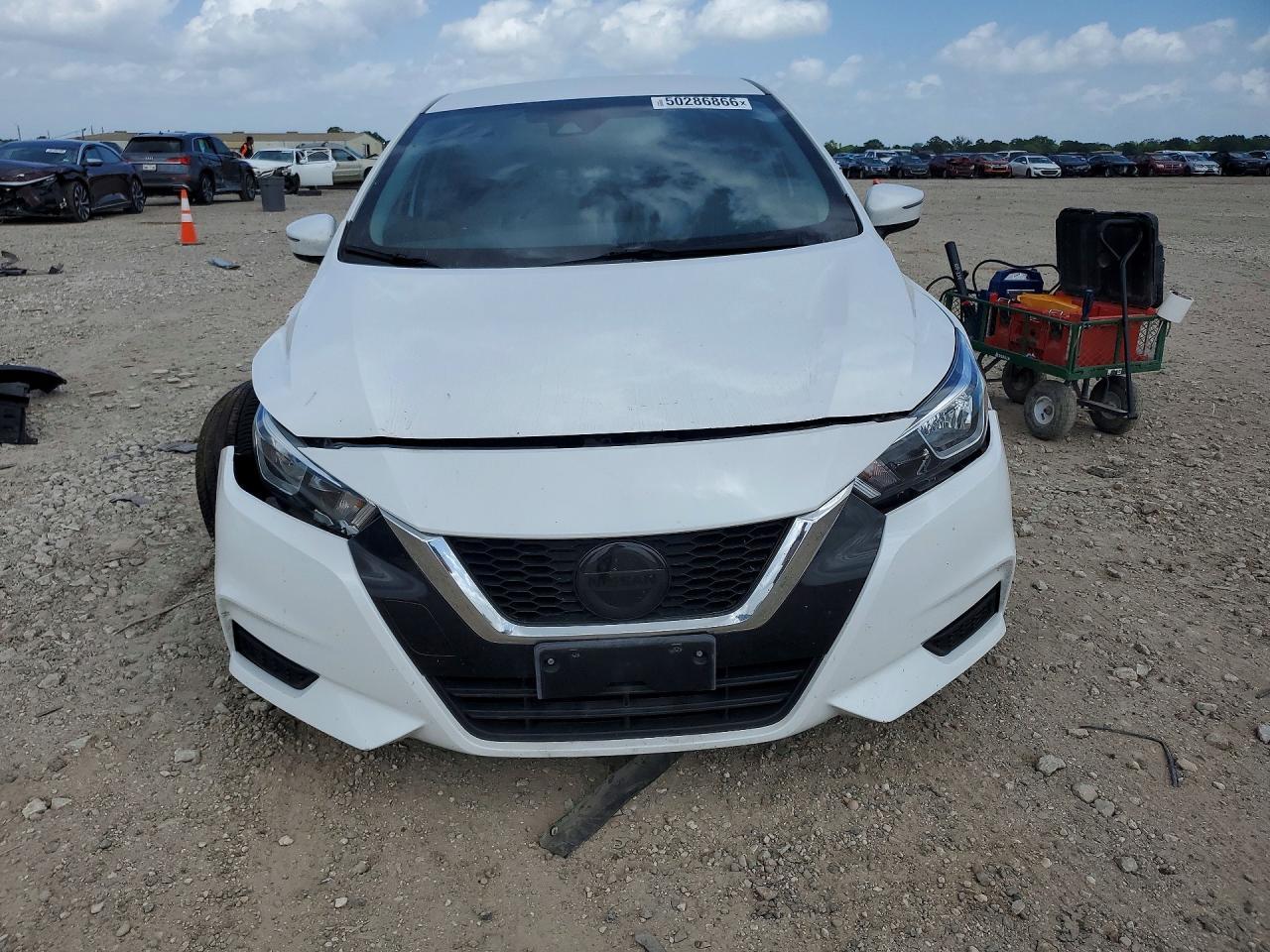 2021 Nissan Versa Sv - Фото 5