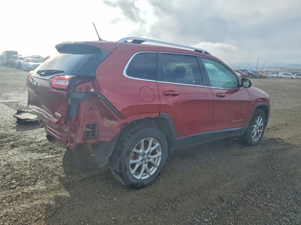 2015 Jeep Cherokee Latitude - Image 3
