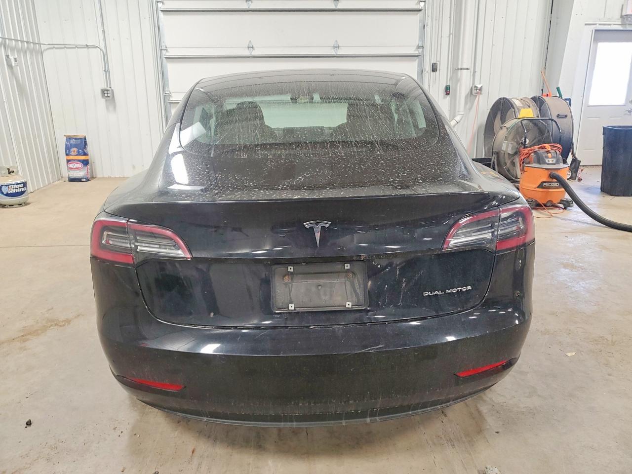 2019 Tesla Model 3 - Фото 6