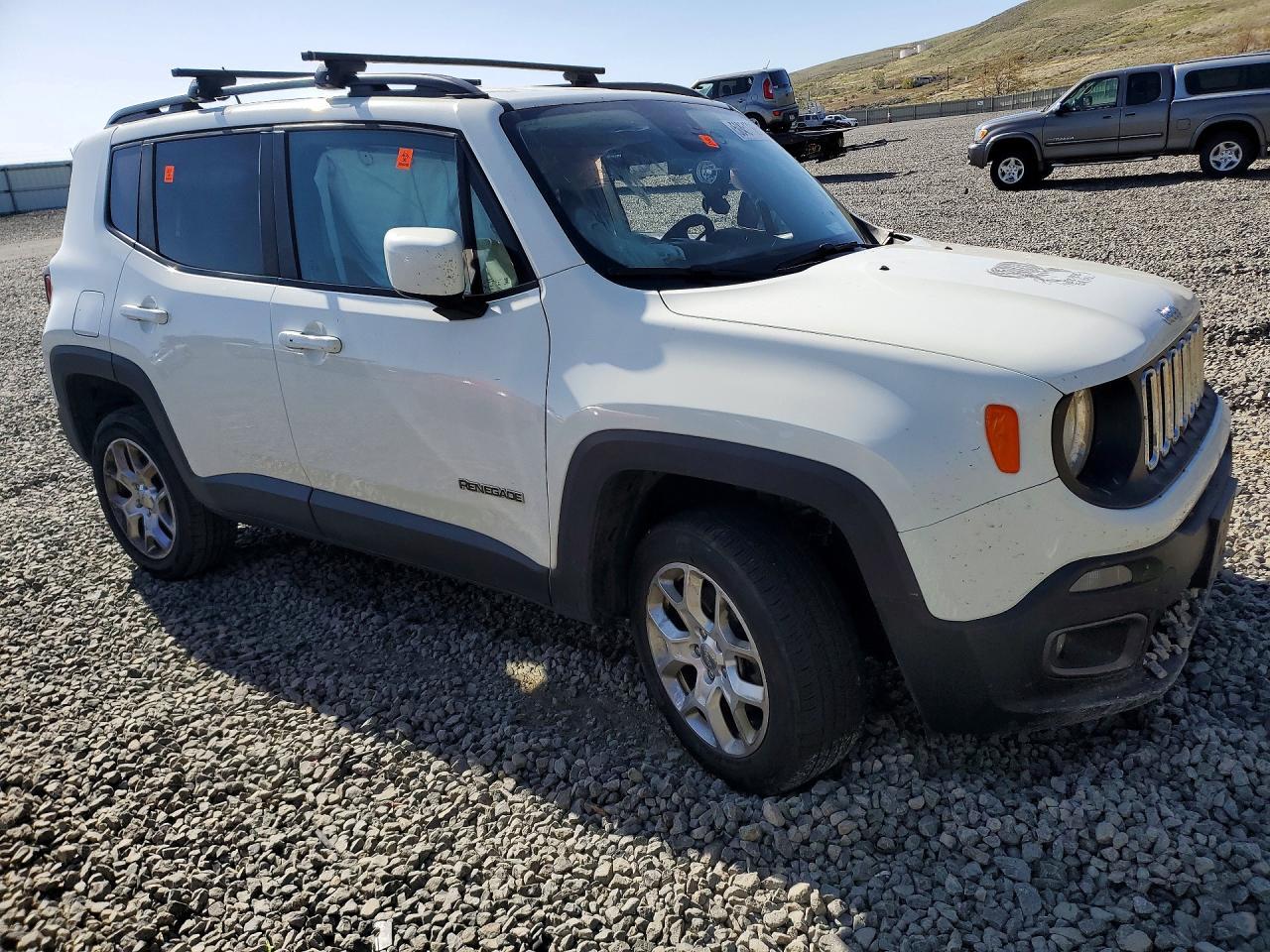 2017 Jeep Renegade - Фото 4