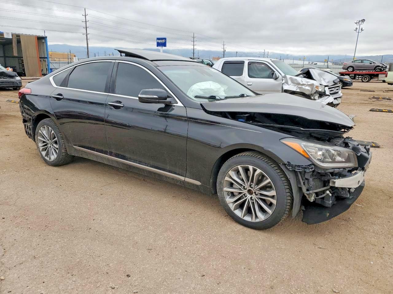 2015 Hyundai Genesis 3.8L - Фото 4