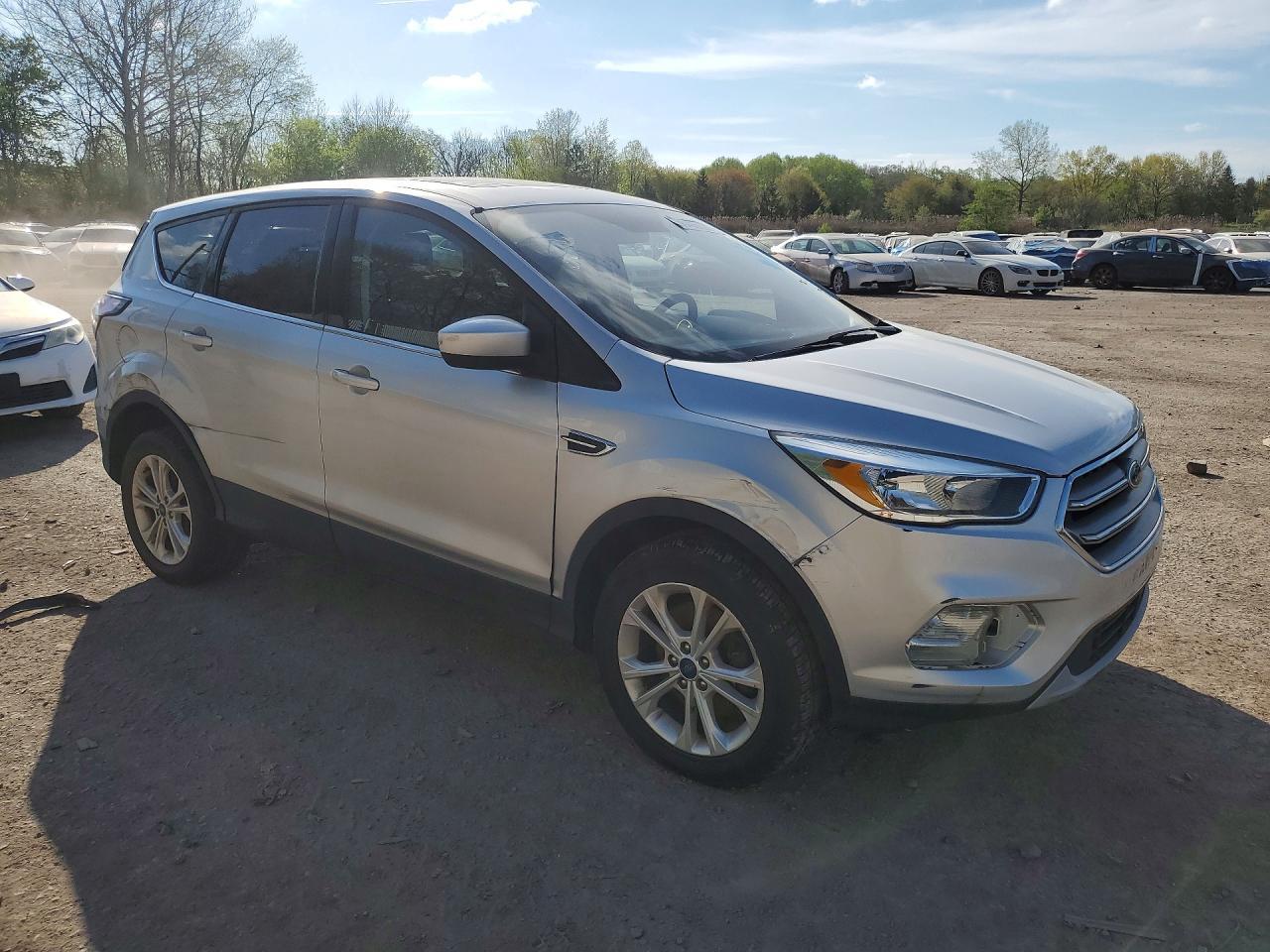 2017 Ford Escape - Фото 4