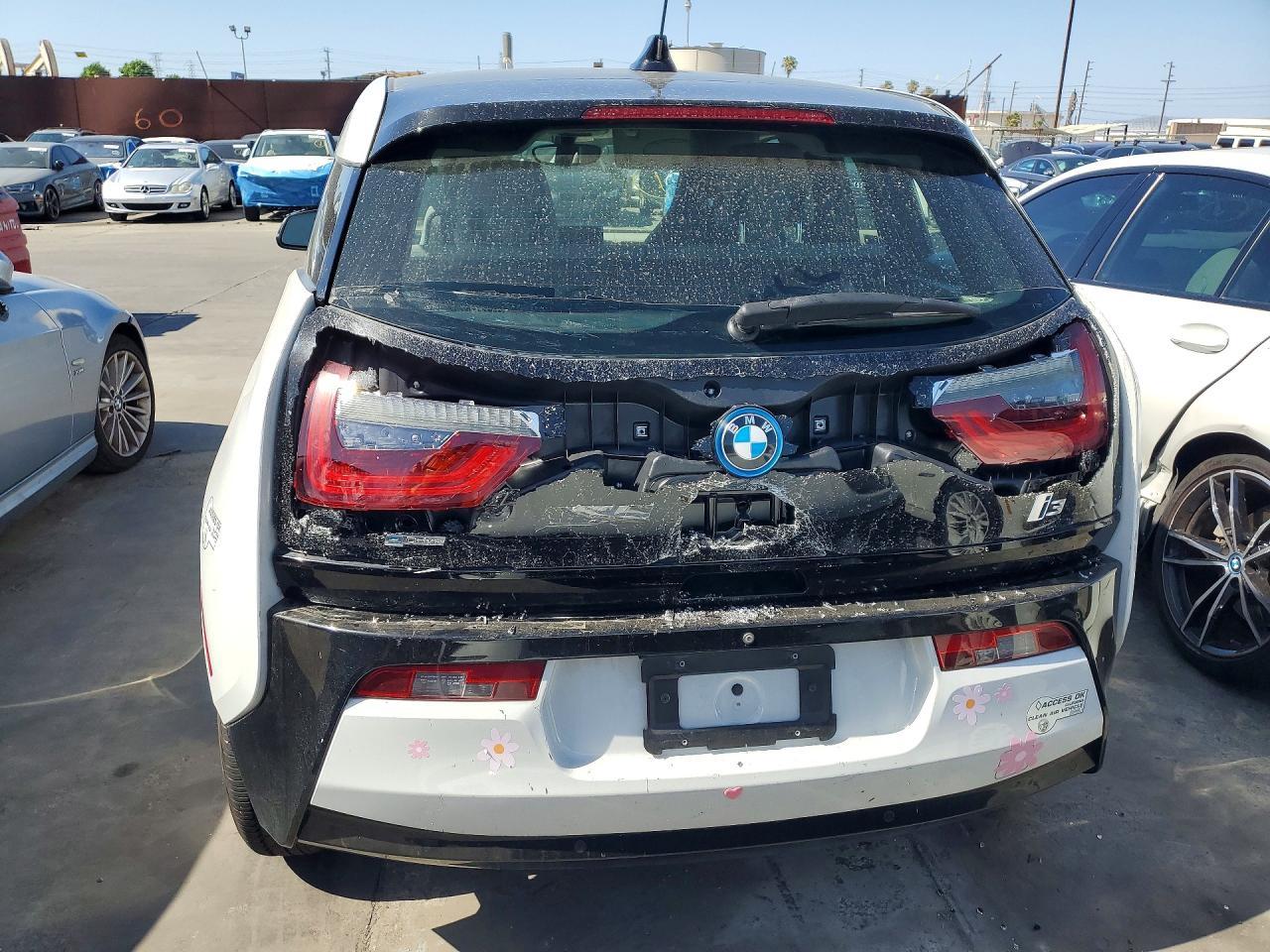 2016 BMW I3 - Фото 6