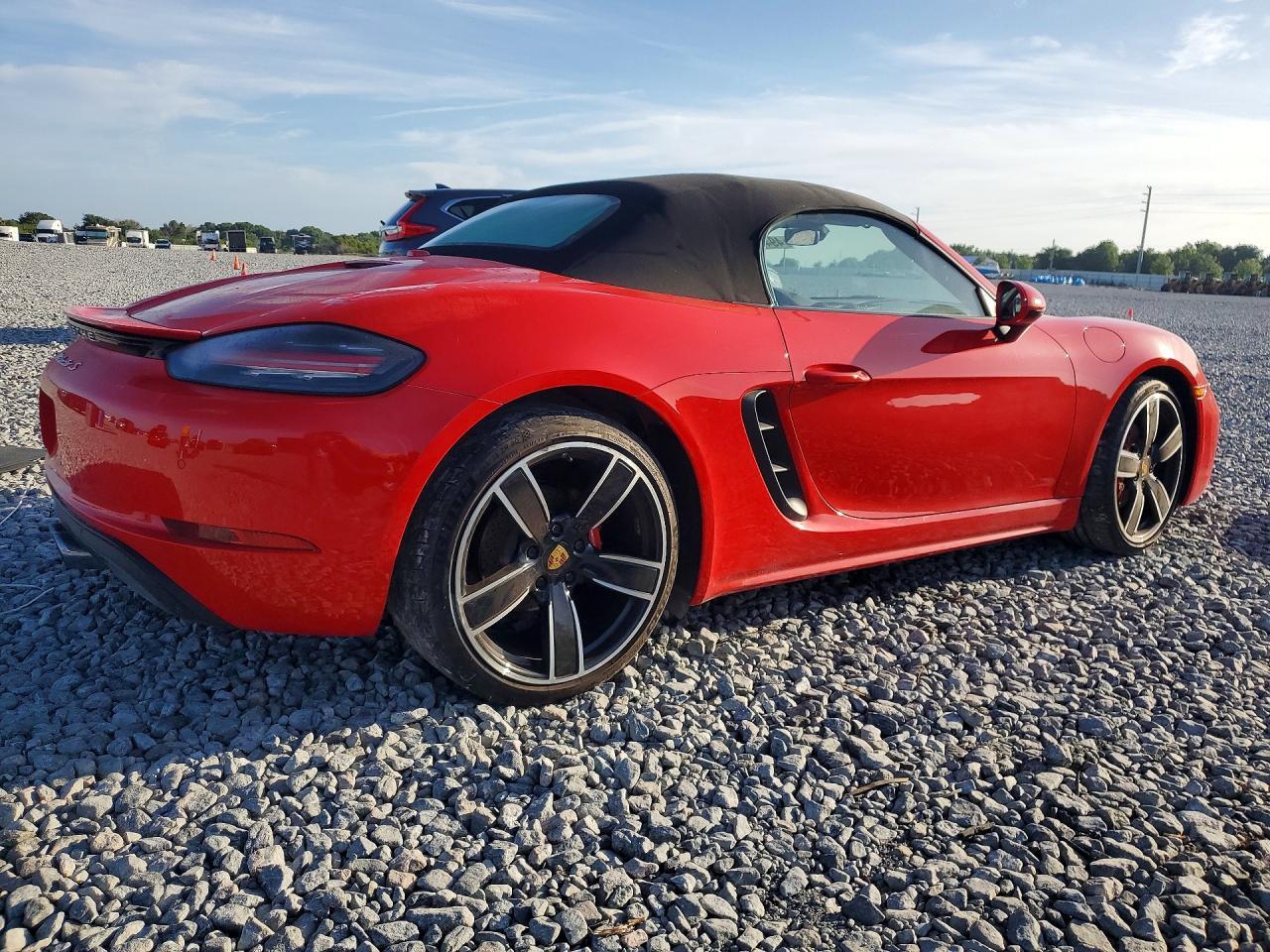 2017 Porsche Boxster S - Фото 3
