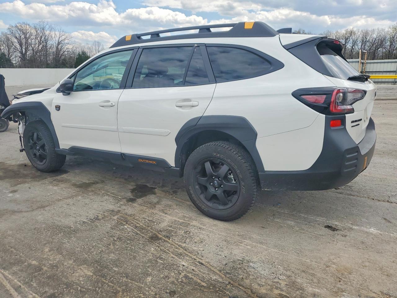 2024 Subaru Outback Wilderness - Image 2
