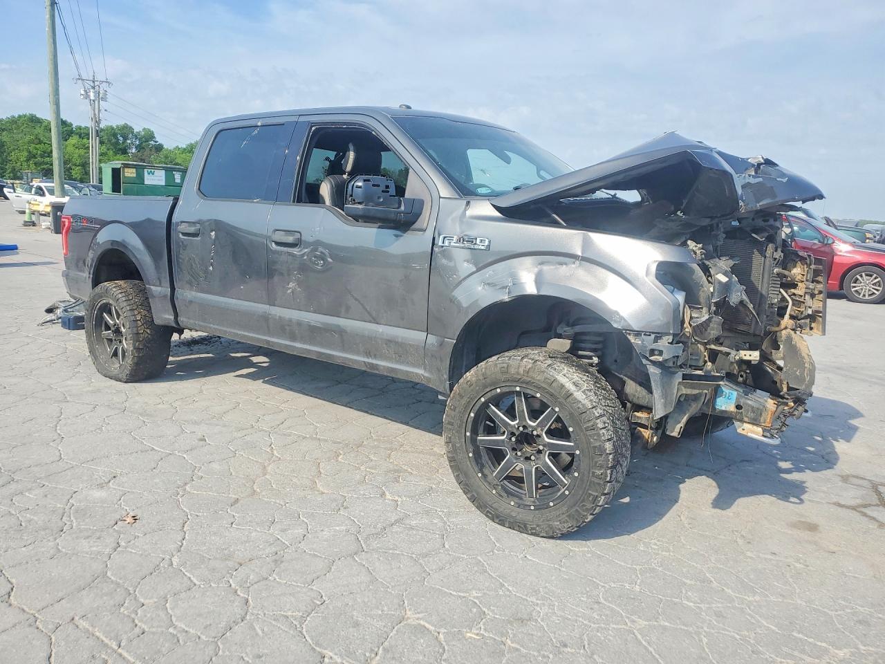 2016 Ford F150 Supercrew - Image 4