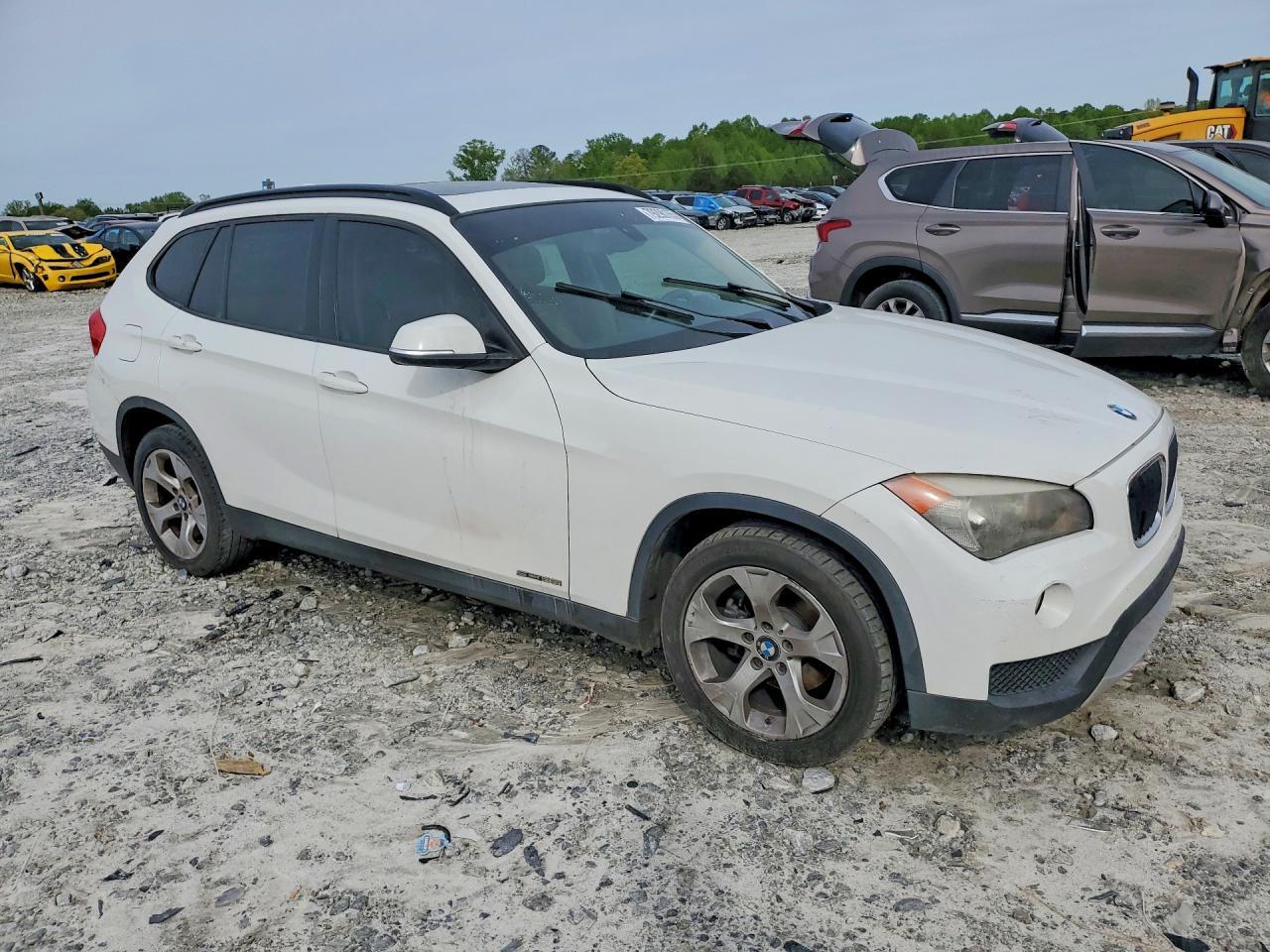2014 BMW X1 - Image 4