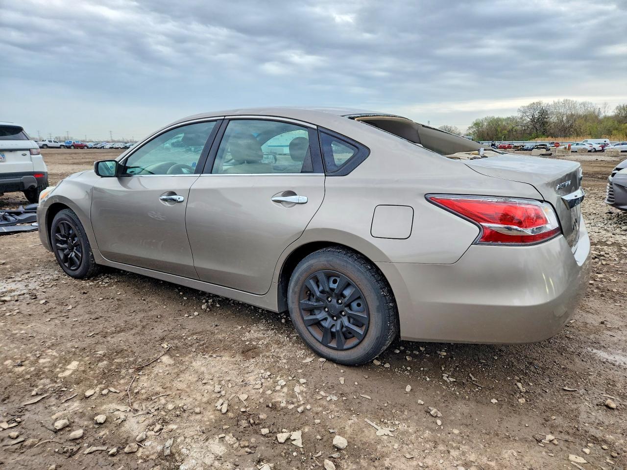 2014 Nissan Altima 2.5 - Фото 2