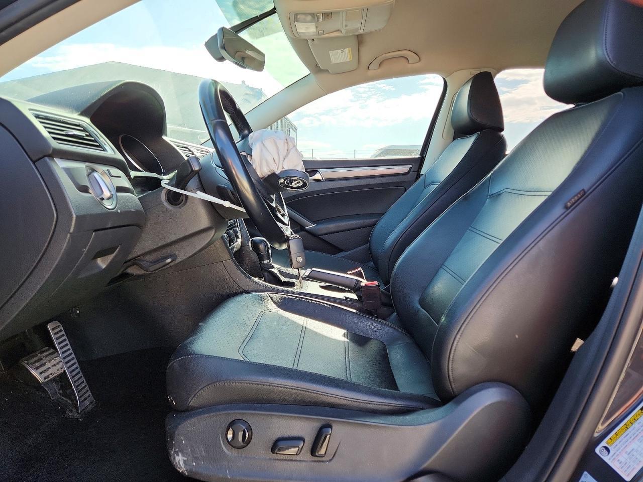 2018 Volkswagen Passat S - Image 7