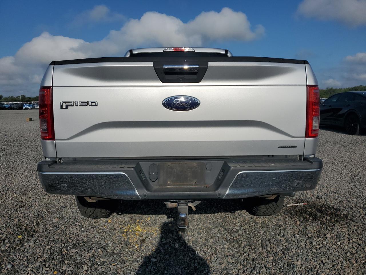 2015 Ford F150 Super Cab - Фото 6