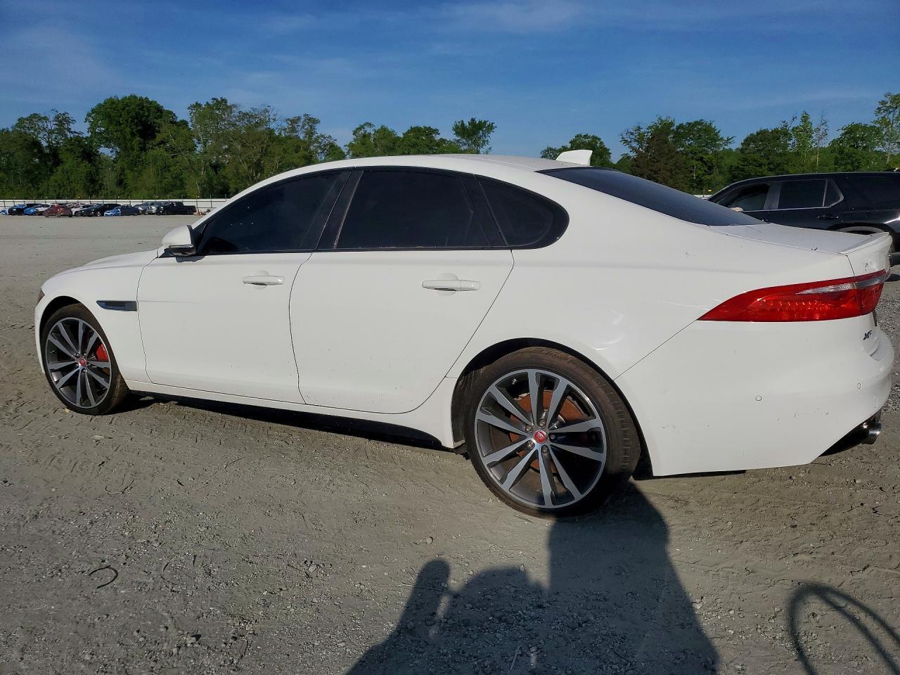2018 Jaguar Xf S Awd V6 4D Sedan - Фото 2