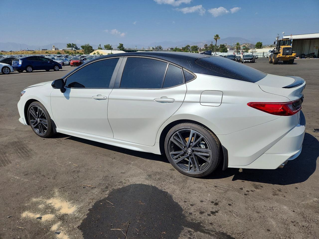 2025 Toyota Camry Xse - Image 2