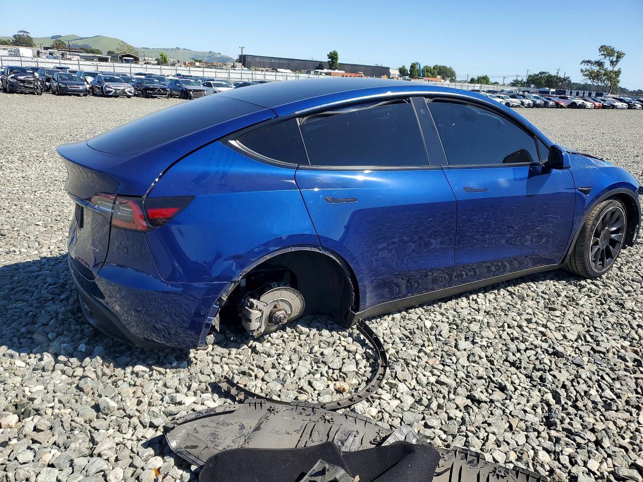 2021 Tesla Model Y - Фото 3