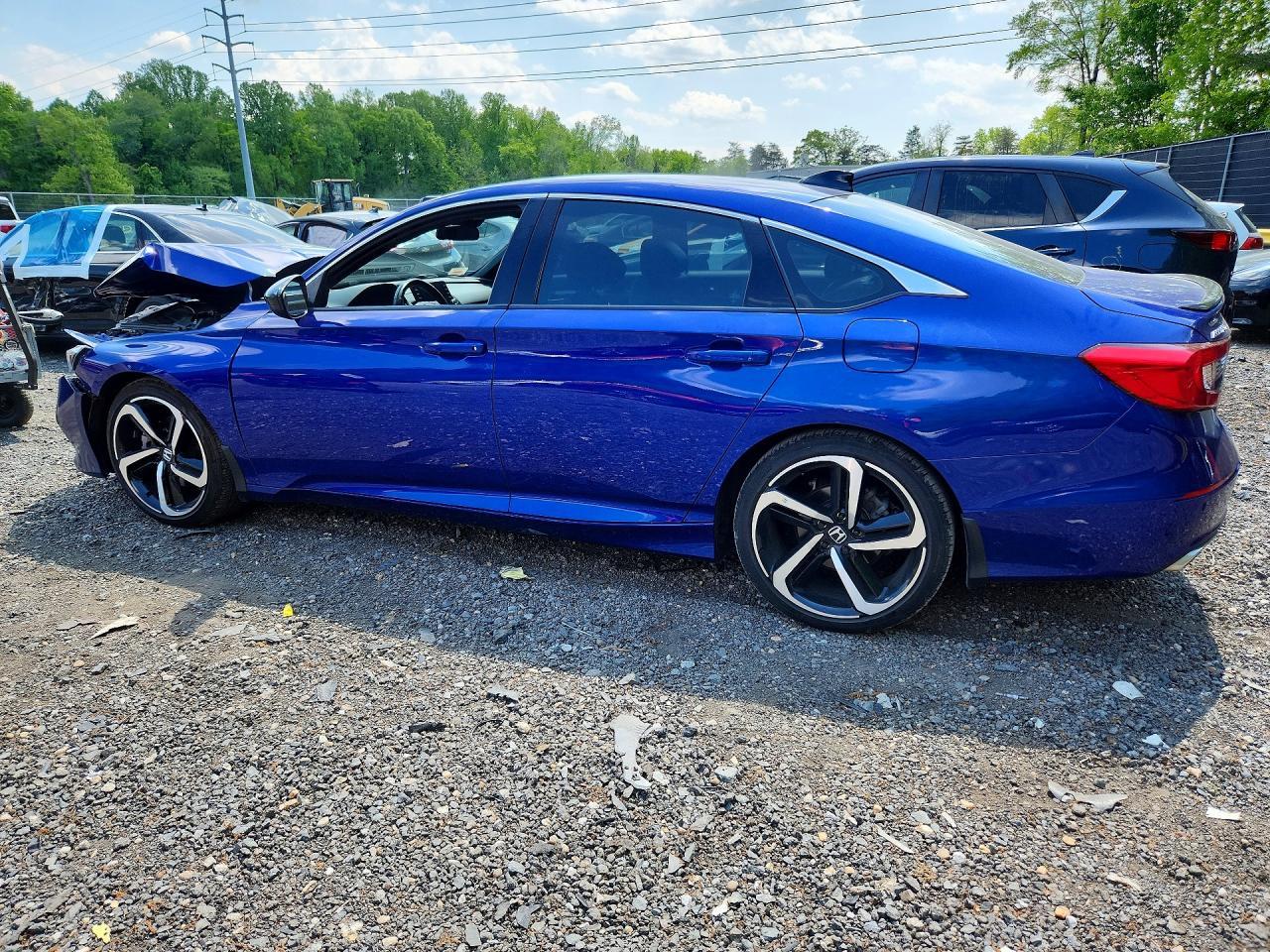 2022 Honda Accord Sport - Image 2