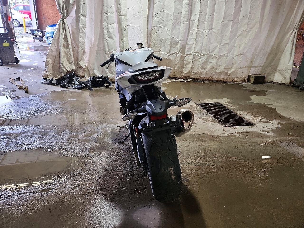2026 Honda Cbr1000 Rr - Фото 4