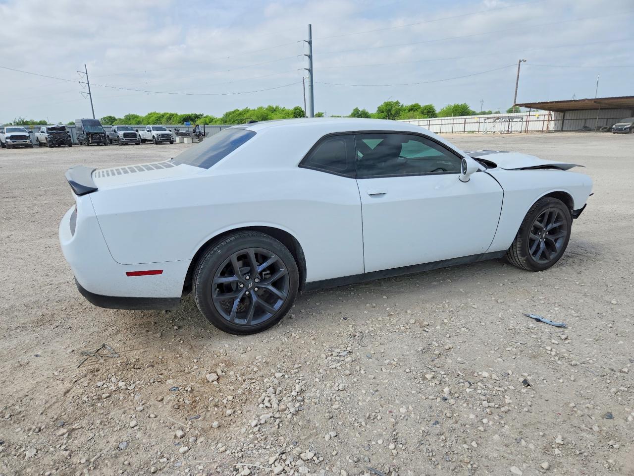 2021 Dodge Challenger Sxt - Image 3