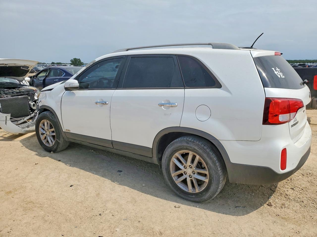 2015 Kia Sorento Lx - Фото 2